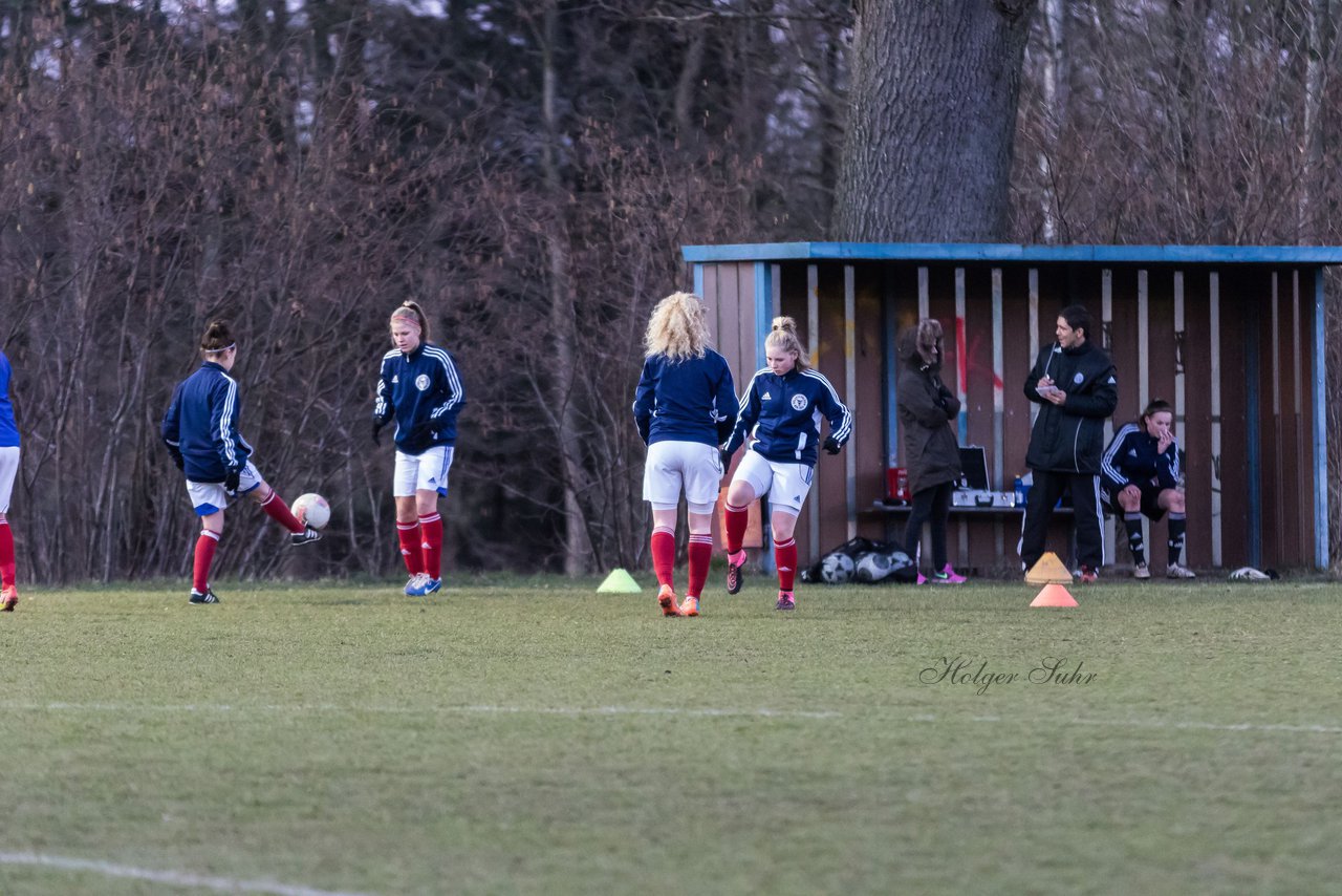 Bild 69 - wBJ Krummesser SV - Holstein Kiel : Ergebnis: 0:3